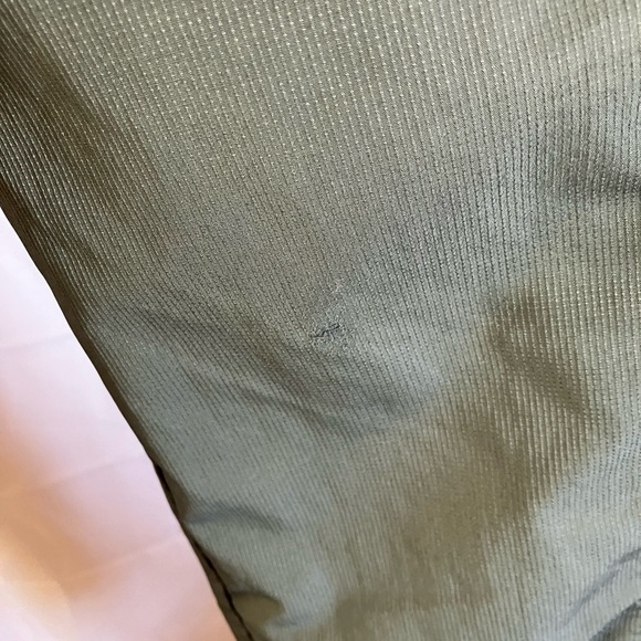 Red Henley Shirt and Gray Pants Set - Picture 10 of 16